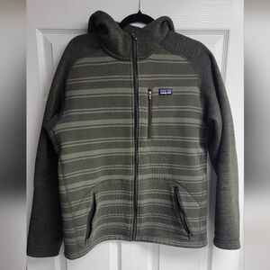 Patagonia Hoodie w/ Zip